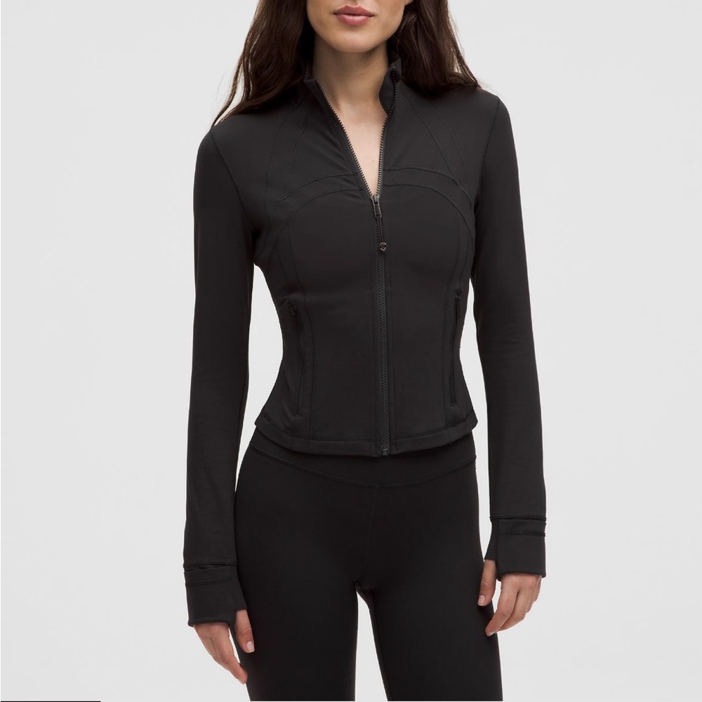 Lululemon cropped nulu define jacket